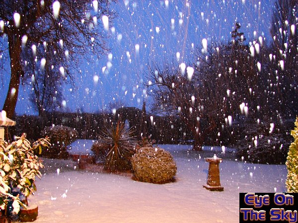 Heavy snow falling in north-east Wales