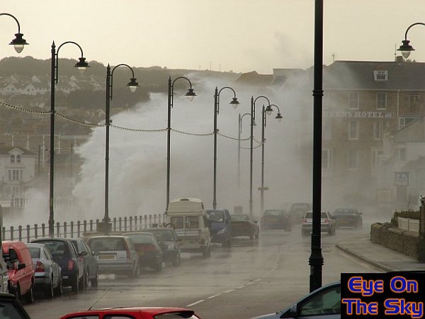 Waves on Penzance promenade