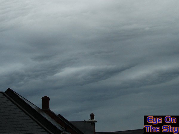 Convective undulations