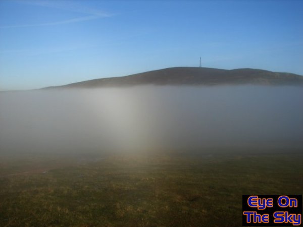 The lower section of a fogbow